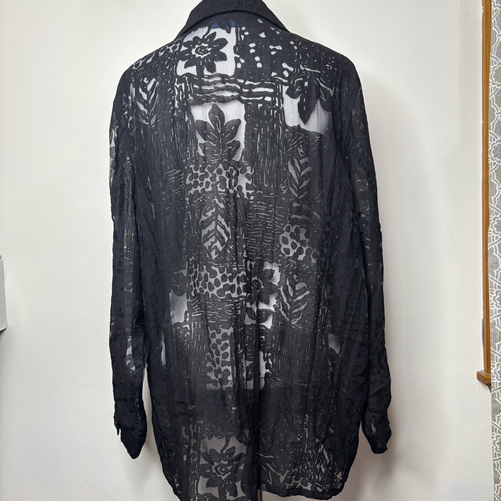 Susan Graver Lace Mesh Button-Front Top Black Size 2X Long Sleeve V-Neck Collar - Picture 2 of 13